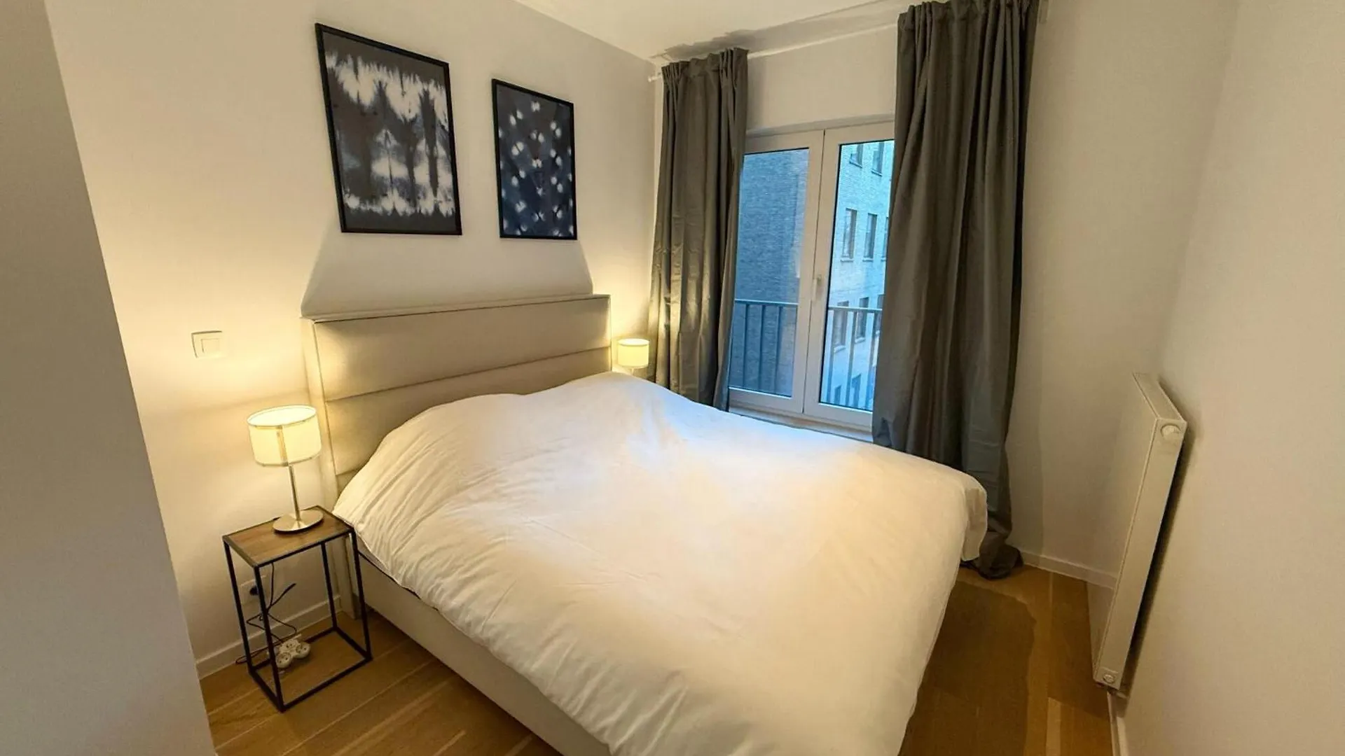 Apartment Near Luxembourg Square, Cleaning Included Bruxelas