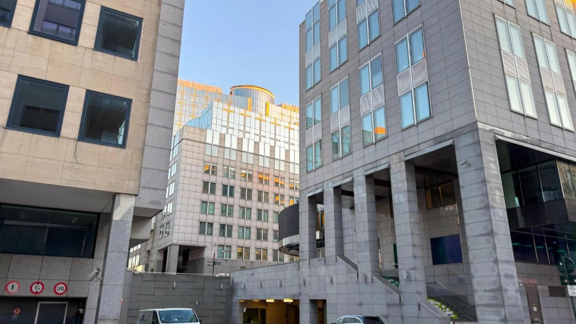 Apartment Near Luxembourg Square, Cleaning Included Брюссель 0*,  Бельгия